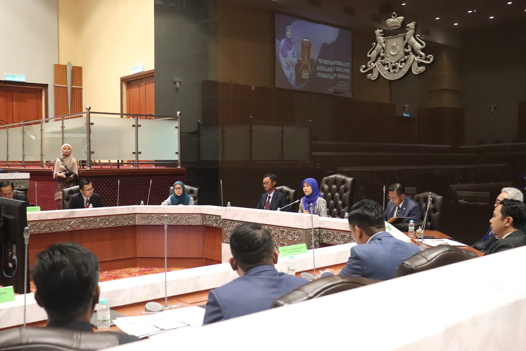 KOLABORASI PERBADANAN KEMAJUAN PERUMAHAN NEGERI JOHOR BERSAMA LEMBAGA - LEMBAGA PERUMAHAN SEMALAYSIA KOLABORASI PERBADANAN KEMAJUAN PERUMAHAN NEGERI JOHOR BERSAMA LEMBAGA - LEMBAGA PERUMAHAN SEMALAYSIA TARIKH: 18 JANUARI 2023 - 20 JANUARI 2023