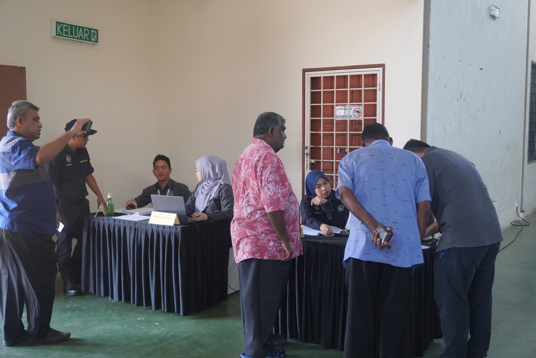 Taklimat Dan Penerangan Cadangan Kerja Pemulihan Projek Terbengkalai Pembesaran Kampung