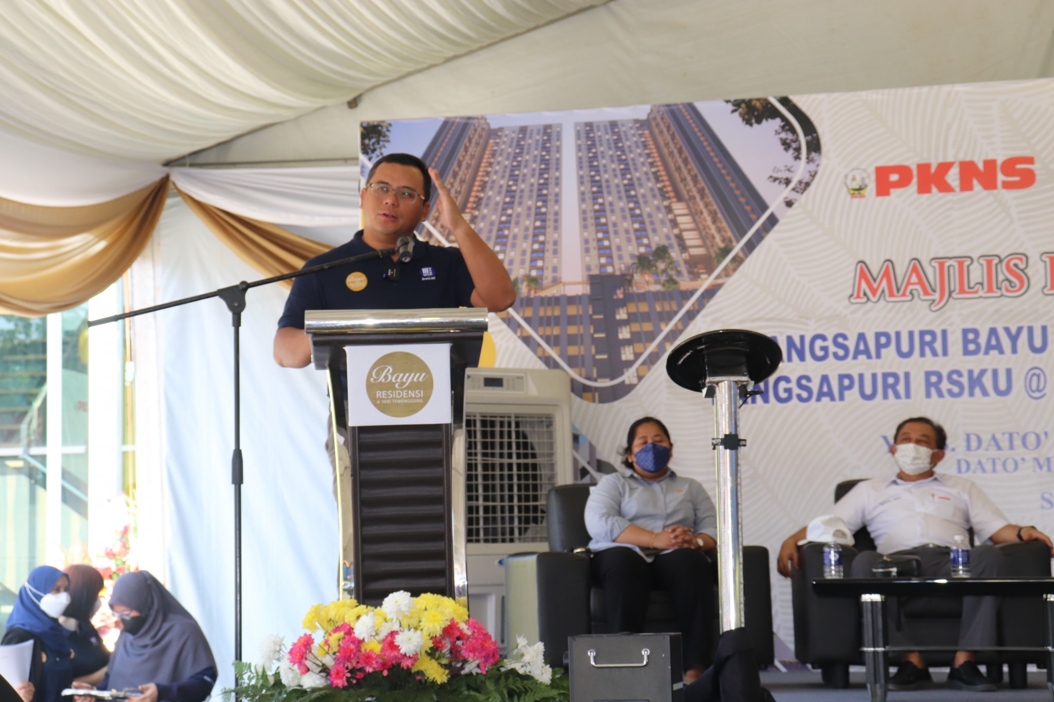 Majlis Pelancaran 1,240 Unit Bayu Residensi MAJLIS PELANCARAN 1,240 UNIT BAYU RESIDENSI DAN LAWATAN KE 420 UNIT PROJEK PANGSAPURI SELANGORKU (RSKU) DI SERI TEMENGGUNG, BATU CAVES, SELANGOR. DIRASMIKAN OLEH Y.A.B DATO' SERI AMIRUDIN BIN SHARI, MENTERI