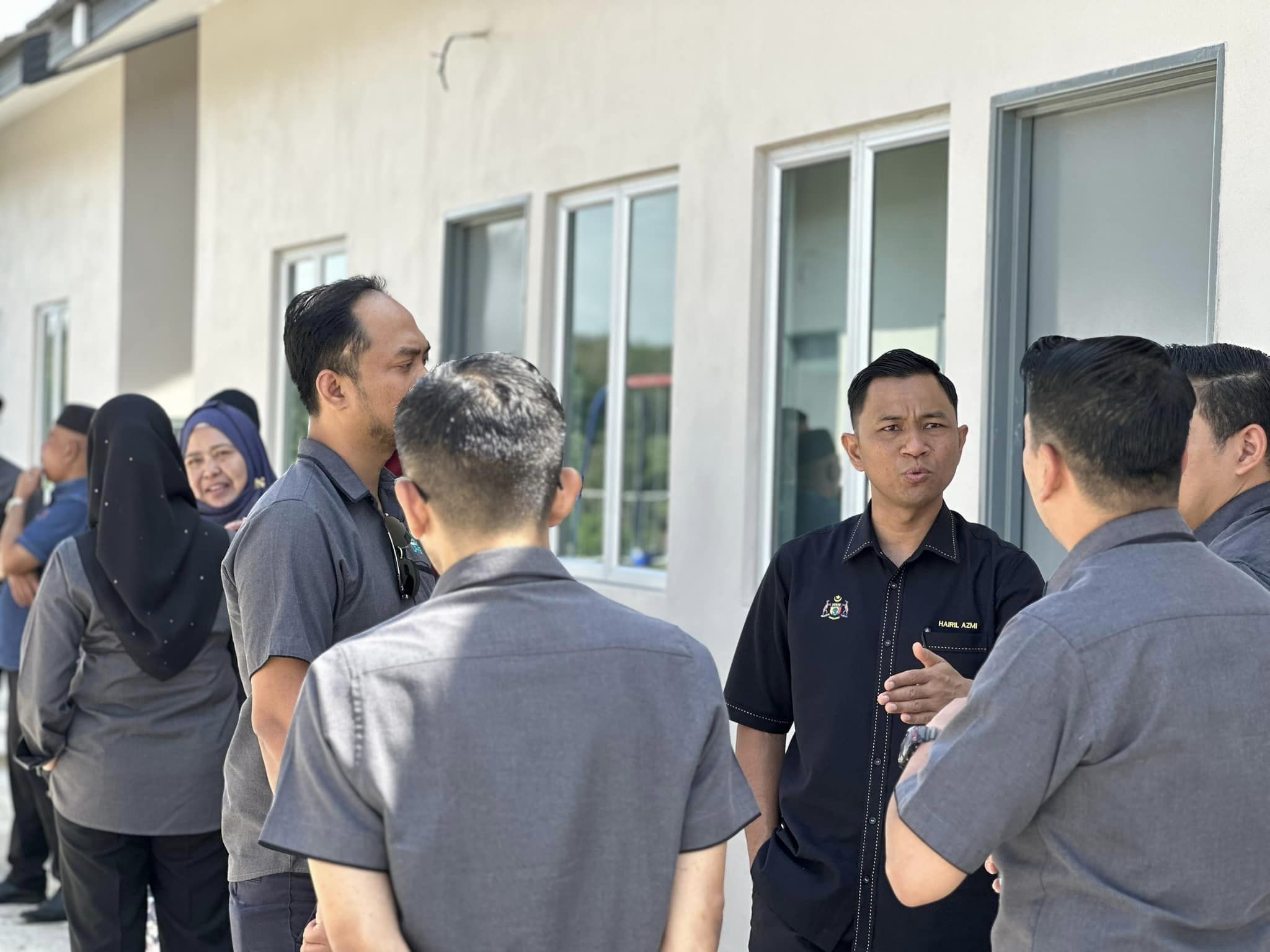 Sekitar Lawatan Tapak Projek Penswastaan (RMM) Sungai Petai, Daerah Alor Gajah, Melaka Sekitar Lawatan Tapak Projek Penswastaan (RMM) Sungai Petai, Daerah Alor Gajah, Melaka dan Majlis Makan Malam bersama Delegasi Kakitangan Lembaga Perumahan dan Har