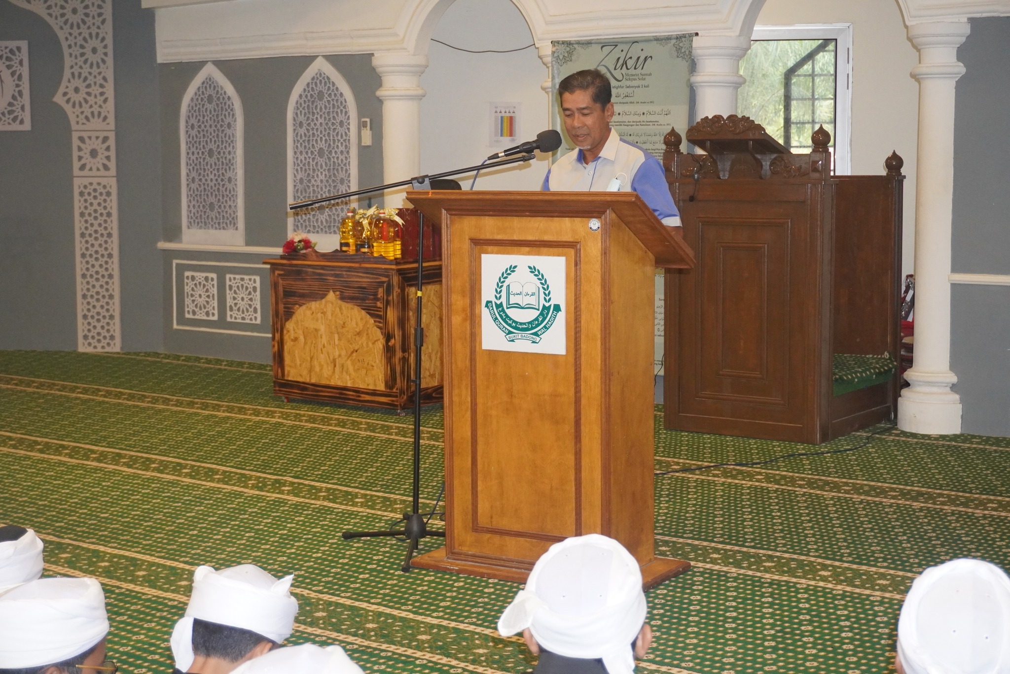Majlis Penyerahan Komputer Terpakai LPHS Kepada Darul Quran Wal Hadith Majlis Penyerahan Komputer Terpakai LPHS Kepada Darul Quran Wal Hadith Bukit Badong, Kampung Bukit Badong, 45600 Bestari Jaya, Selangor Darul Ehsan