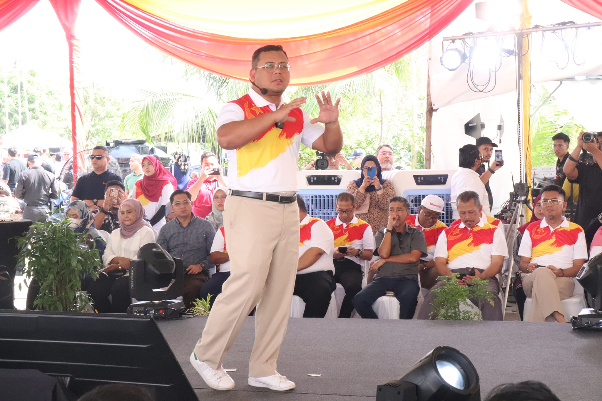 Sekitar Program Jelajah #KitaSelangor Penyayang Daerah Klang 2023 18 Februari 2023 | Sabtu Sekitar Program Jelajah #KitaSelangor Penyayang Daerah Klang 2023 Perasmian oleh: YAB Dato' Menteri Besar Selangor, Dato' Seri Amirudin Shari