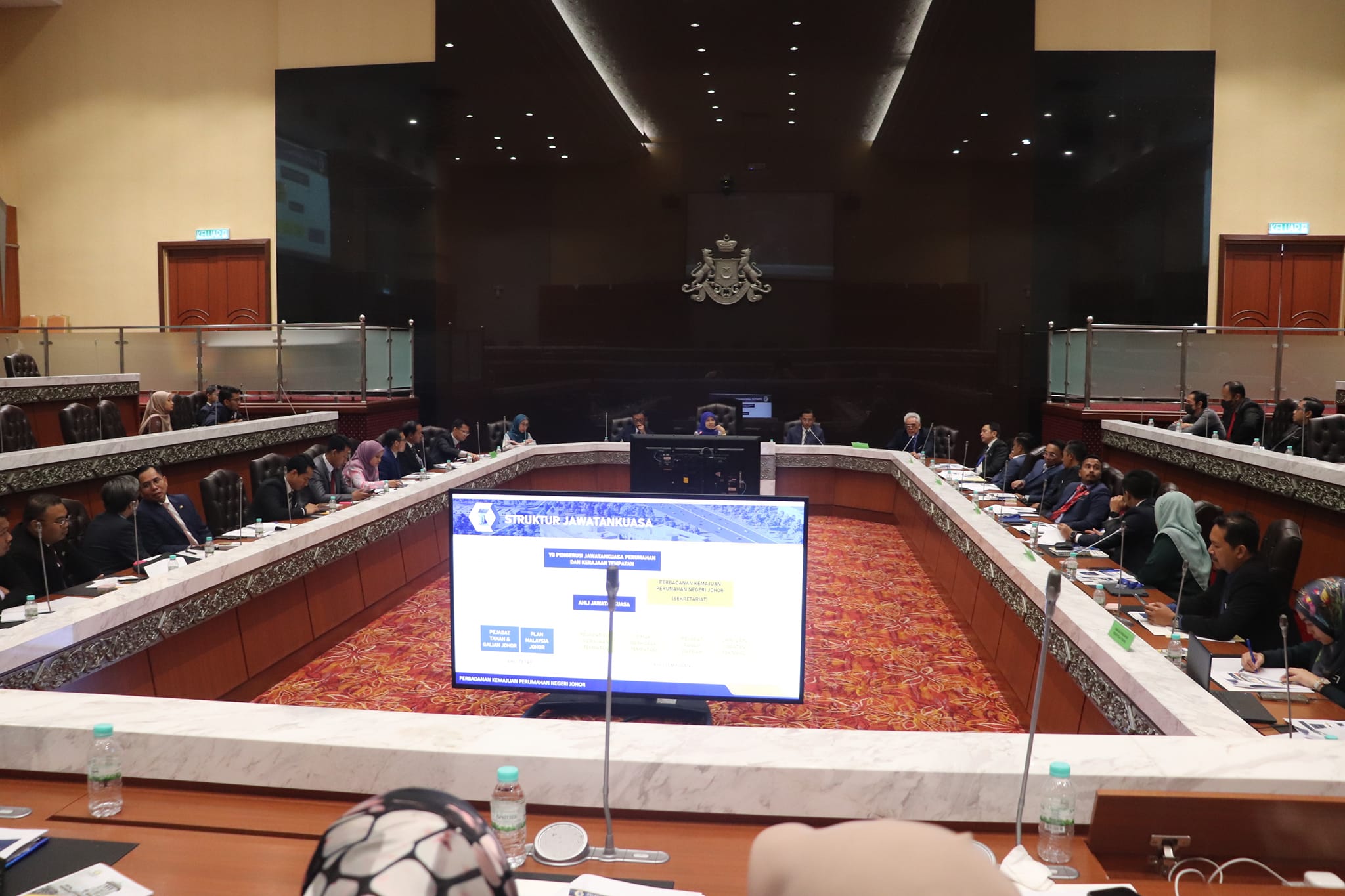 KOLABORASI PERBADANAN KEMAJUAN PERUMAHAN NEGERI JOHOR BERSAMA LEMBAGA - LEMBAGA PERUMAHAN SEMALAYSIA KOLABORASI PERBADANAN KEMAJUAN PERUMAHAN NEGERI JOHOR BERSAMA LEMBAGA - LEMBAGA PERUMAHAN SEMALAYSIA TARIKH: 18 JANUARI 2023 - 20 JANUARI 2023