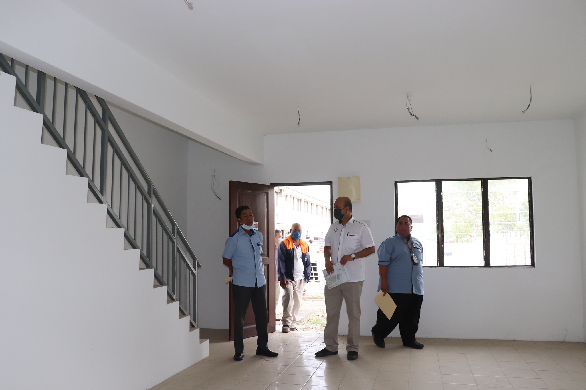 Lawatan tapak bersama Pengarah Eksekutif Lawatan tapak bersama Pengarah Eksekutif ke 67 unit rumah yg telah siap dibina oleh Tetuan Kelana Kualiti Sdn. Bhd. (Glomac) di Saujana Perdana, Saujana Utama, Mukim Ijok