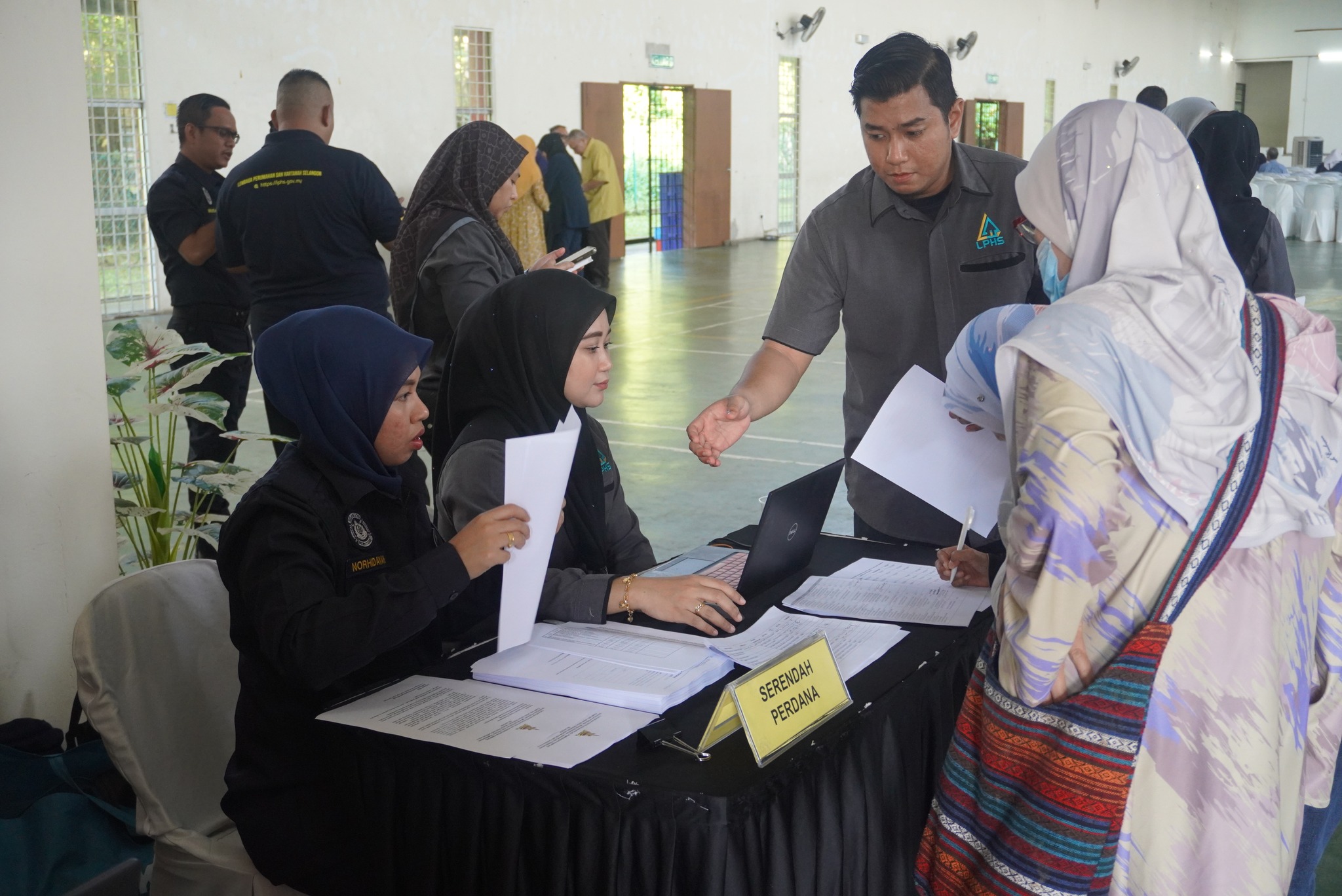 Taklimat Dan Penerangan Cadangan Kerja Pemulihan Projek Terbengkalai Pembesaran Kampung