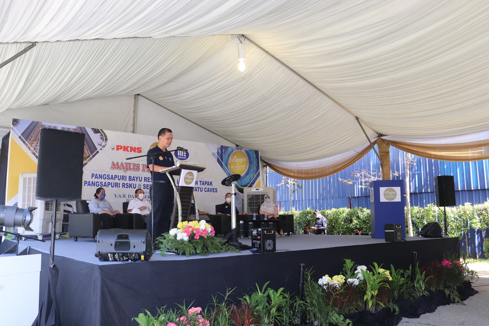 Majlis Pelancaran 1,240 Unit Bayu Residensi MAJLIS PELANCARAN 1,240 UNIT BAYU RESIDENSI DAN LAWATAN KE 420 UNIT PROJEK PANGSAPURI SELANGORKU (RSKU) DI SERI TEMENGGUNG, BATU CAVES, SELANGOR. DIRASMIKAN OLEH Y.A.B DATO' SERI AMIRUDIN BIN SHARI, MENTERI