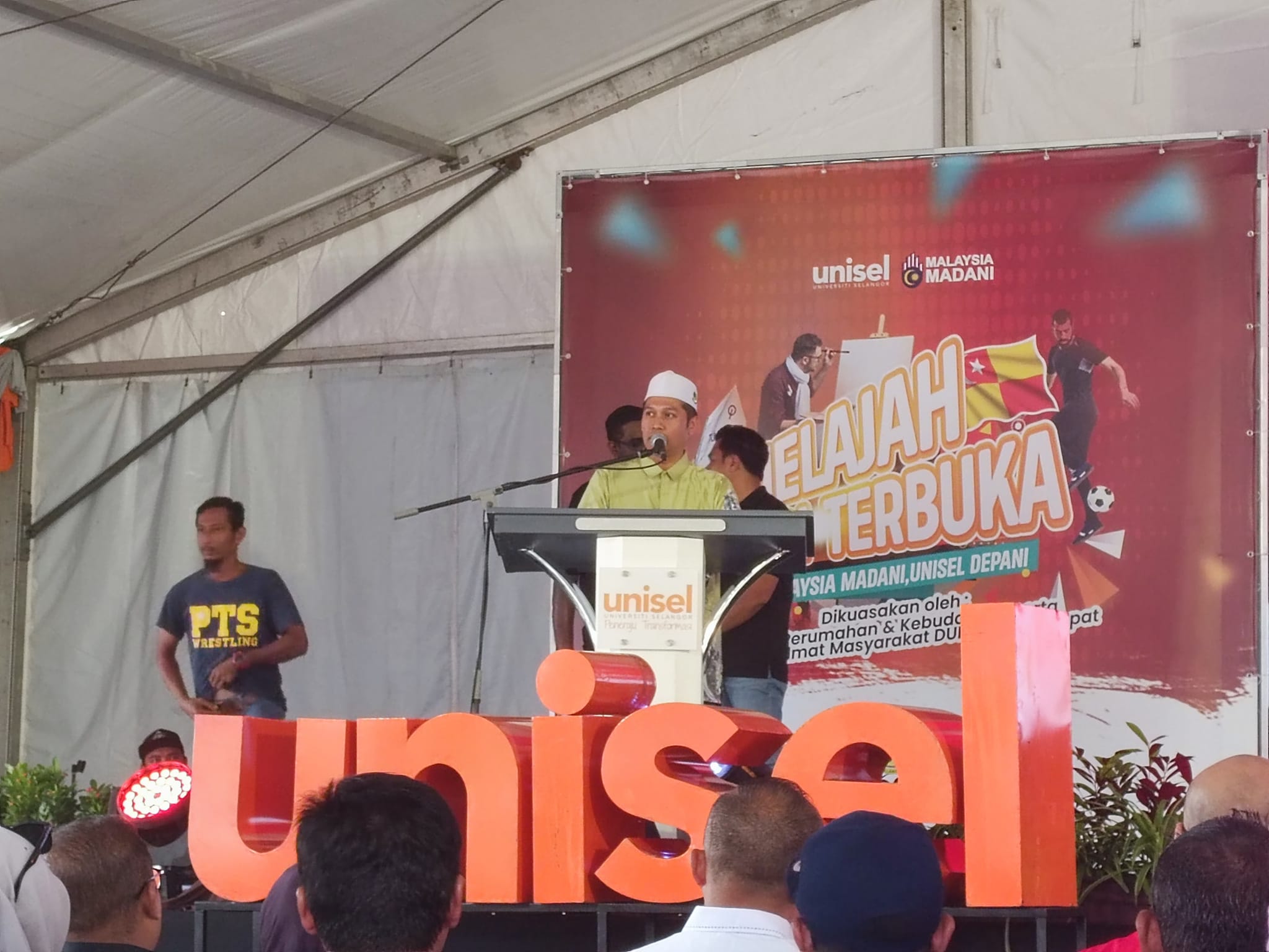 Program Jelajah Hari Terbuka "Malaysia Madani Program Jelajah Hari Terbuka "Malaysia Madani, Unisel Depani" yang bermula pada 21 - 22 Oktober 2023 (Sabtu - Ahad) bertempat di Dataran Pantai Batu Laut, Tanjung Sepat, Kuala Langat. Program telah dirasm