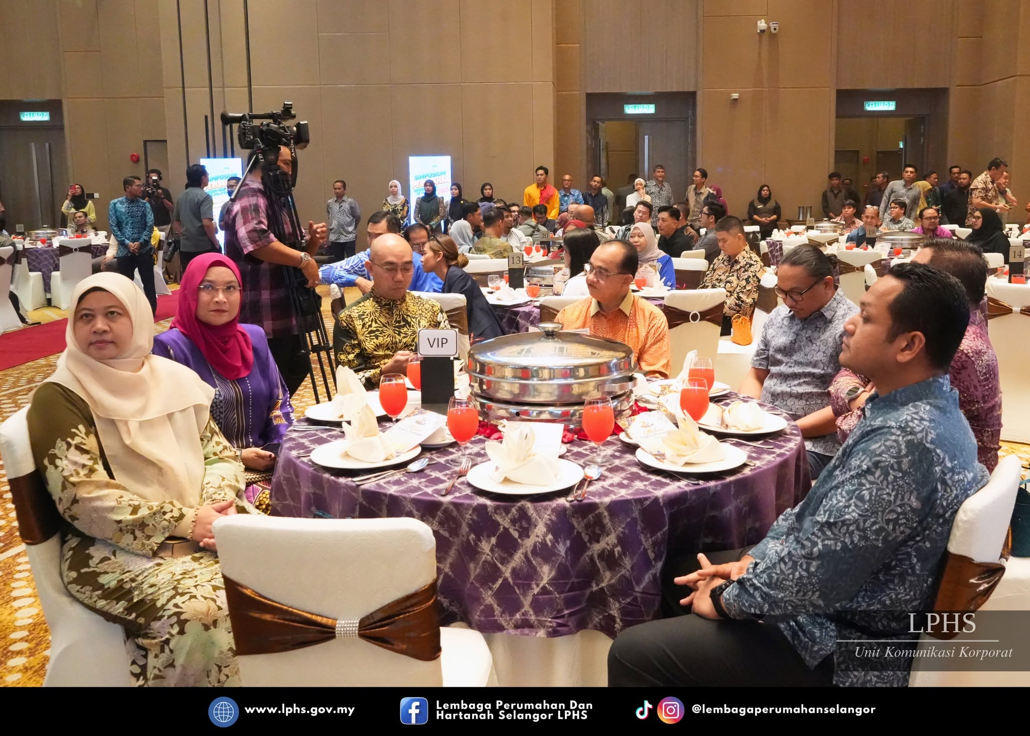 𝗠𝗔𝗟𝗔𝗠 𝗔𝗦𝗣𝗜𝗥𝗔𝗦𝗜 𝗣𝗘𝗥𝗨𝗠𝗔𝗛𝗔𝗡 𝟮𝟬𝟮𝟲