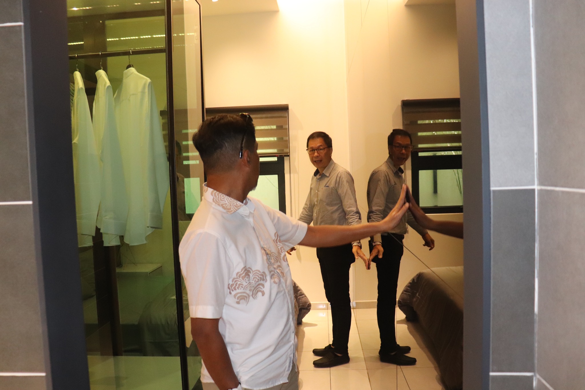 LAWATAN TAPAK BERSAMA PENGARAH EKSEKUTIF LPHS BAGI PROJEK PANGSAPURI PERKHIDMATAN TOP HOME BUILDER LAWATAN TAPAK BERSAMA PENGARAH EKSEKUTIF LPHS BAGI PROJEK PANGSAPURI PERKHIDMATAN TOP HOME BUILDER DEV. SDN. BHD. TARIKH: 29 SEPTEMBER 2022 (KHAMIS) MA