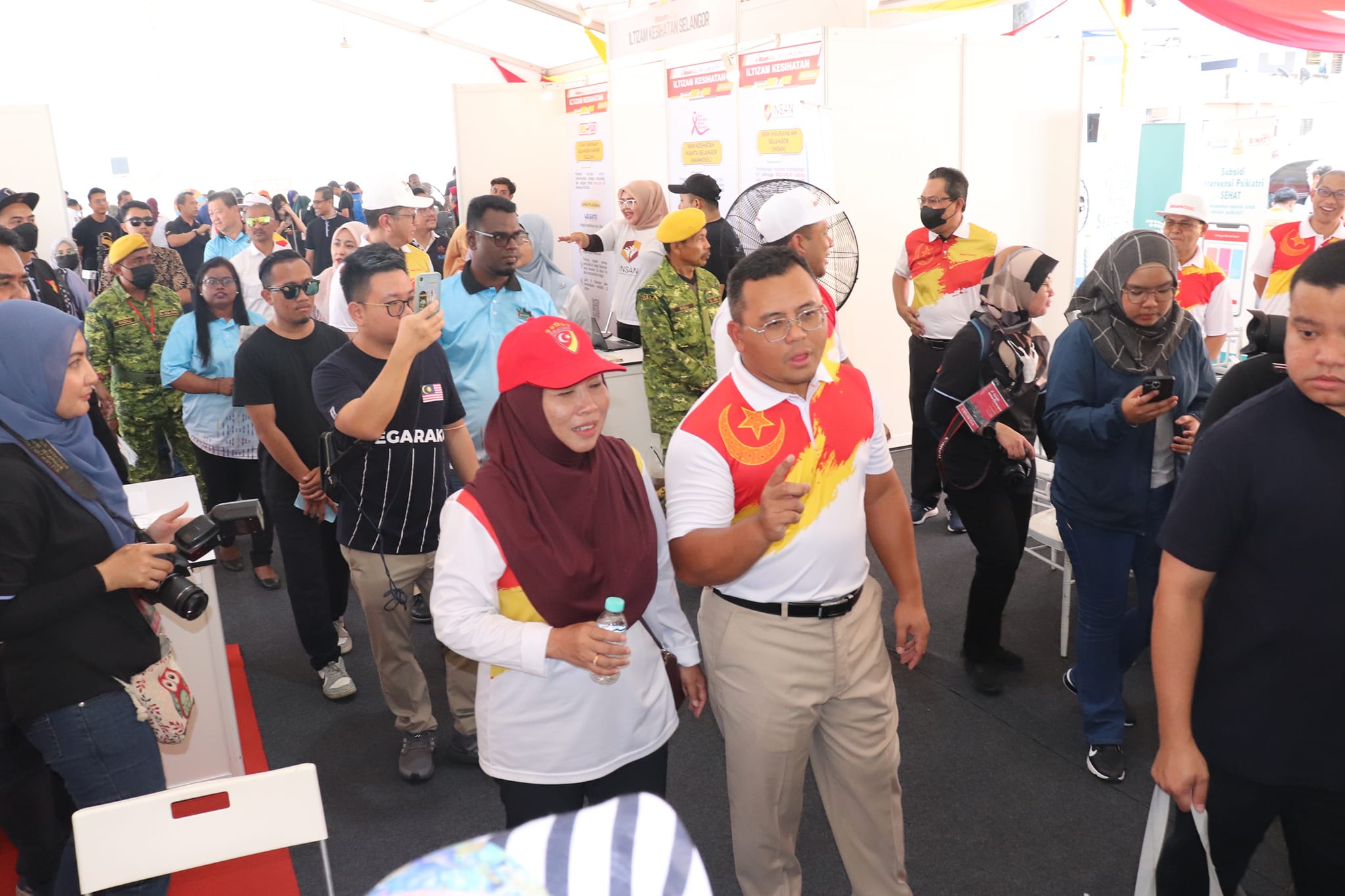 Sekitar Program Jelajah #KitaSelangor Penyayang Daerah Klang 2023 18 Februari 2023 | Sabtu Sekitar Program Jelajah #KitaSelangor Penyayang Daerah Klang 2023 Perasmian oleh: YAB Dato' Menteri Besar Selangor, Dato' Seri Amirudin Shari