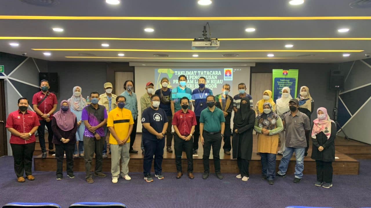 Sesi Taklimat Oleh Jabatan Pertanian Selangor Tatacara SESI TAKLIMAT OLEH JABATAN PERTANIAN SELANGOR TATACARA BAGI PENGURUSAN PROGRAM LAMAN HIJAU NEGERI SELANGOR ANJURAN MAJLIS PERBANDARAN SEPANG (MPSP) -Taklimat ini bertujuan memberi pendedahan kepa