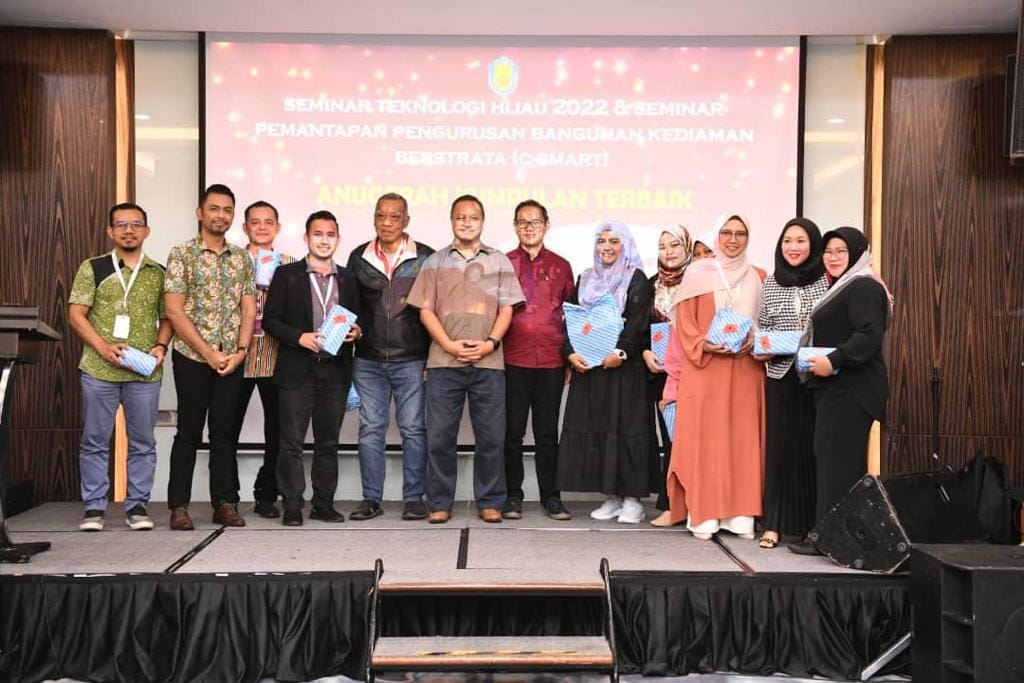 Kursus Comprehensive Strata Management And Residential Training (C-SMART) Sekitar Kursus Pemantapan Pengurusan Bangunan Kediaman Strata @ Comprehensive Strata Management And Residential Training (C-SMART) yang diadakan secara serentak pada 25 - 27 No
