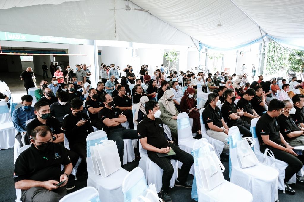 MAJLIS PENYERAHAN KUNCI RUMAH IDAMAN ABADI, KAJANG 2 MUKIM SEMENYIH, DAERAH HULU LANGAT TARIKH: 24 JUN 2022 (JUMAAT) MASA: 3.00 PETANG TEMPAT: RUMAH KELAB, PANGSAPURI IDAMAN ABADI PERSIARAN TROPICANA HEIGHTS SEMENYIH, SELANGOR