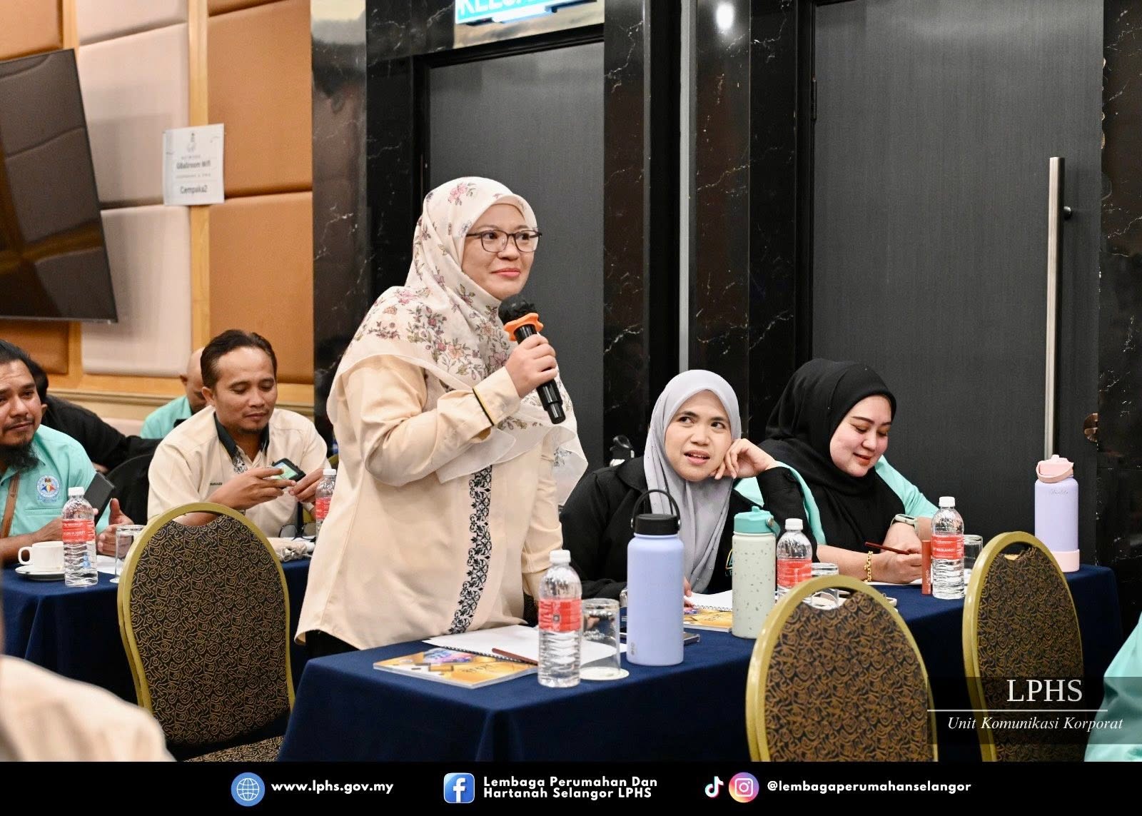 BENGKEL TRAINING OF TRAINERS, PEMENTORAN SERTA BIMBINGAN AKRAB