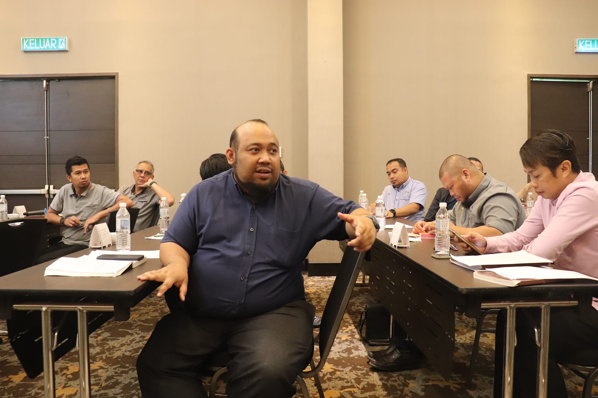 Majlis Penutup Bengkel Pemantapan Skim Kawalan dan Keselamatan Pangsapuri (ASSESS) Majlis Penutup Bengkel Pemantapan Skim Kawalan dan Keselamatan Pangsapuri (ASSESS) -Penyediaan Garis Panduan Peranan Pemaju Semasa Penyerahan Bangunan Kepada Badan Pen