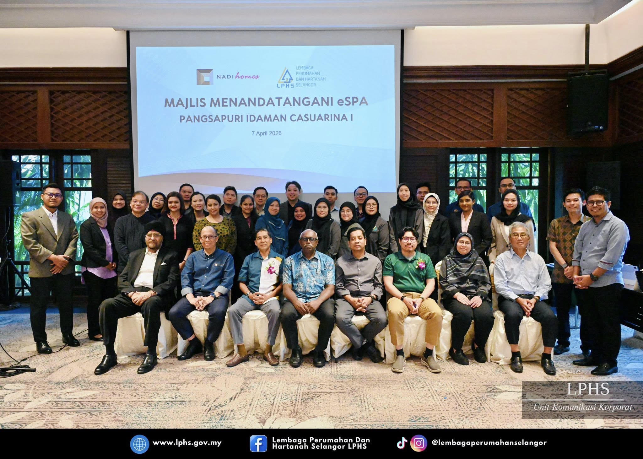 MAJLIS MENANDATANGANI PERJANJIAN JUAL BELI ELEKTRONIK BAGI PROJEK PANGSAPURI IDAMAN CASUARINA 1 MAJLIS MENANDATANGANI PERJANJIAN JUAL BELI ELEKTRONIK (EPJB) BAGI PEMBELIAN SECARA EN-BLOC PROJEK PANGSAPURI IDAMAN CASUARINA 1