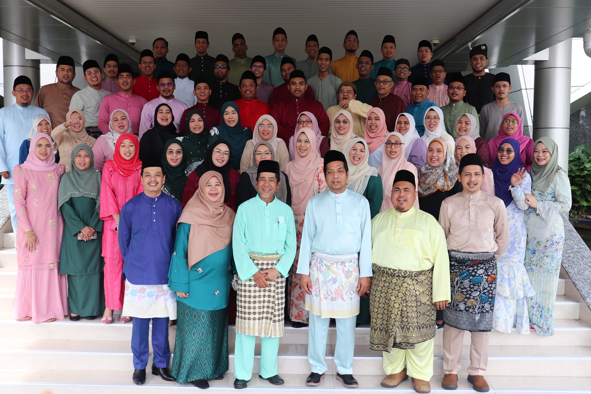PROGRAM KOLABORASI APRESIASI LPHS MADANI TAHUN 2023 DAN JALINAN AIDILFITRI PROGRAM KOLABORASI APRESIASI LPHS MADANI TAHUN 2023 DAN JALINAN AIDILFITRI